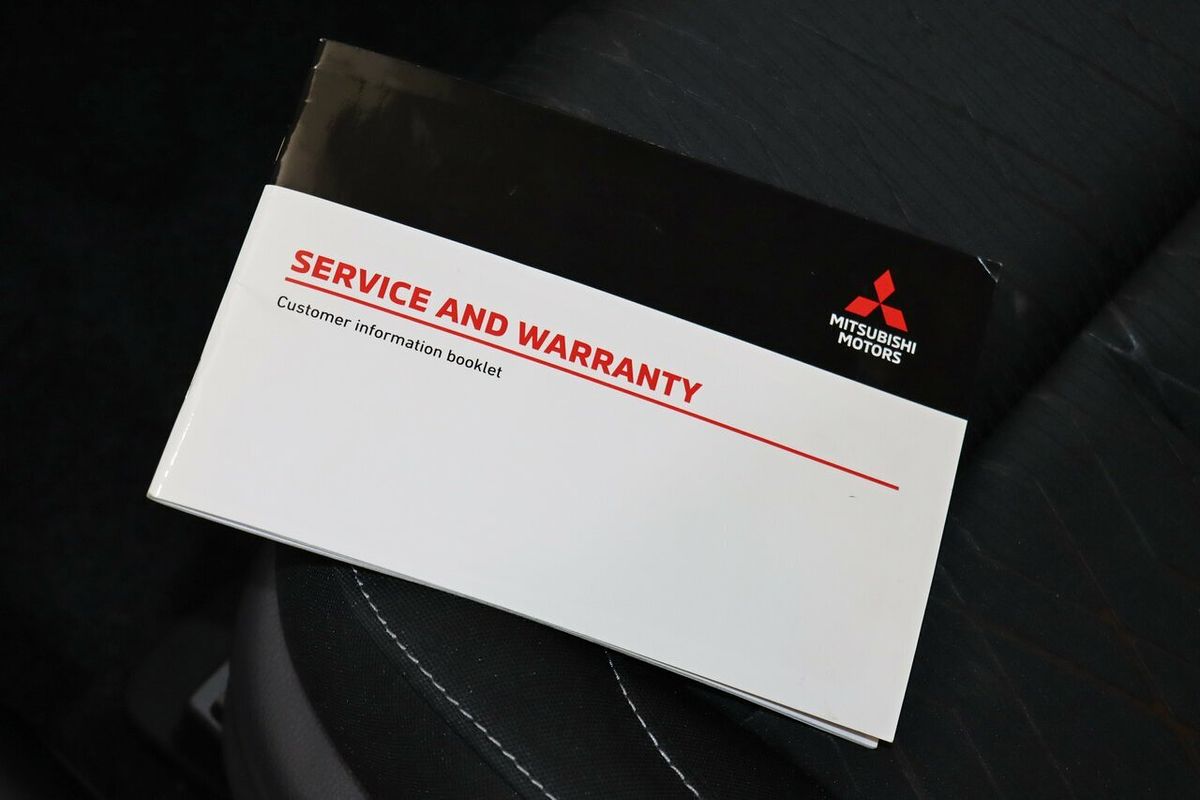 2019 Mitsubishi Eclipse Cross Black Edition YA