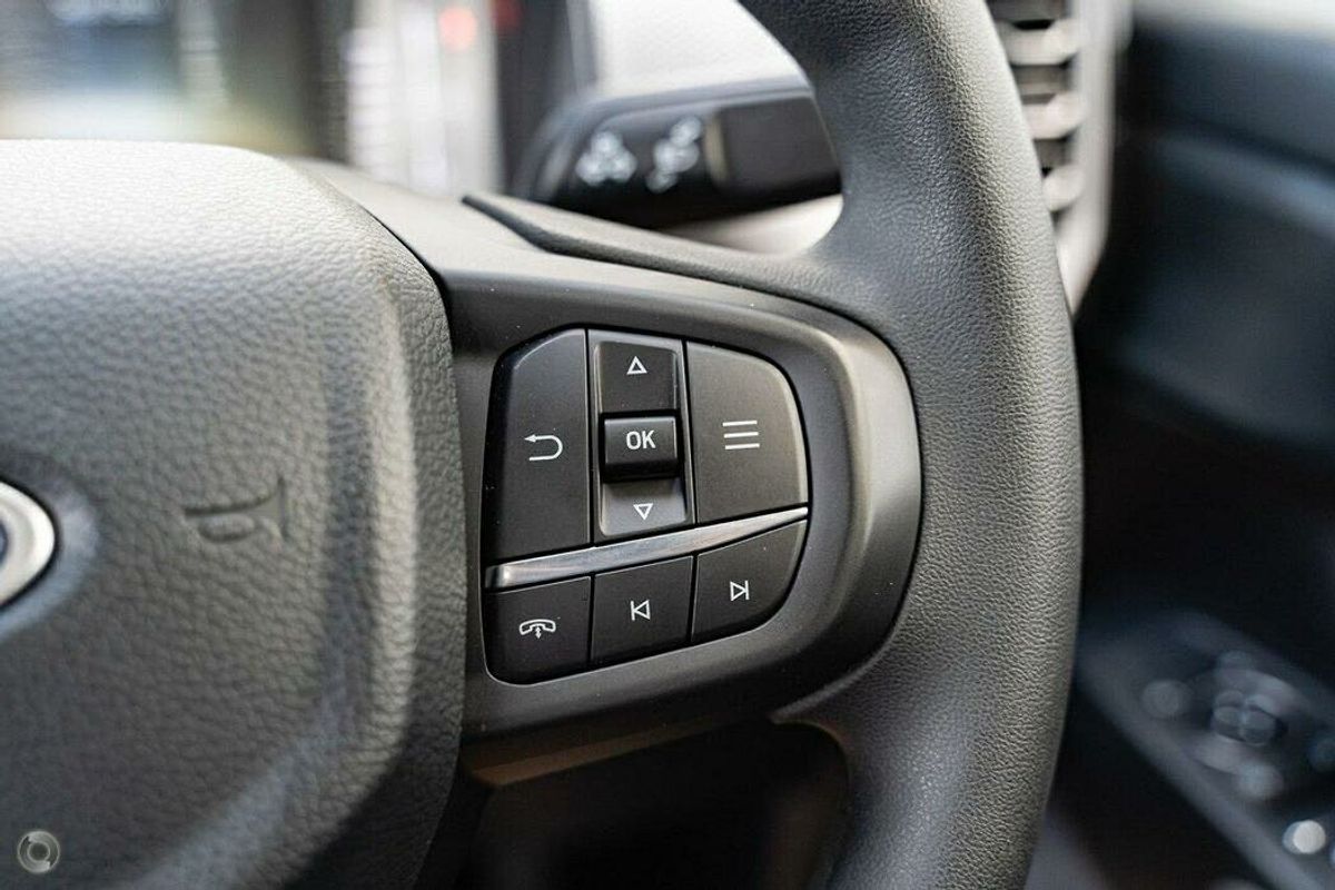 2024 Ford Everest Ambiente