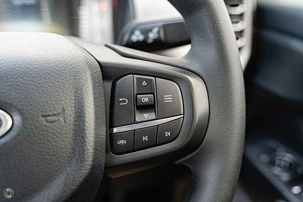 2024 Ford Everest Ambiente
