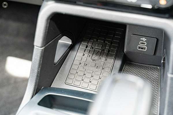 2024 Ford Everest Ambiente