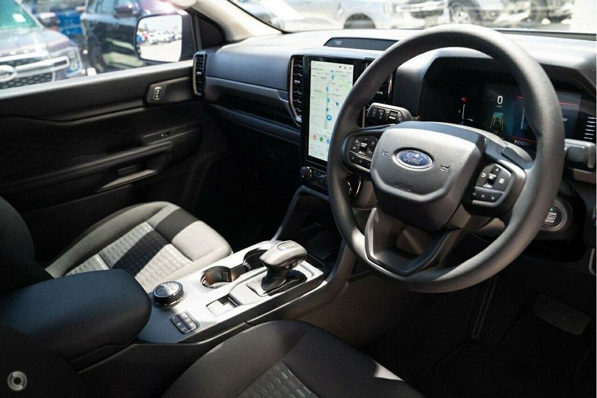 2024 Ford Everest Ambiente