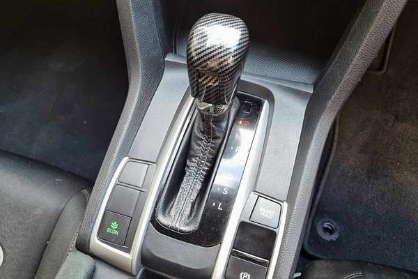 2017 Honda Civic VTi MY16