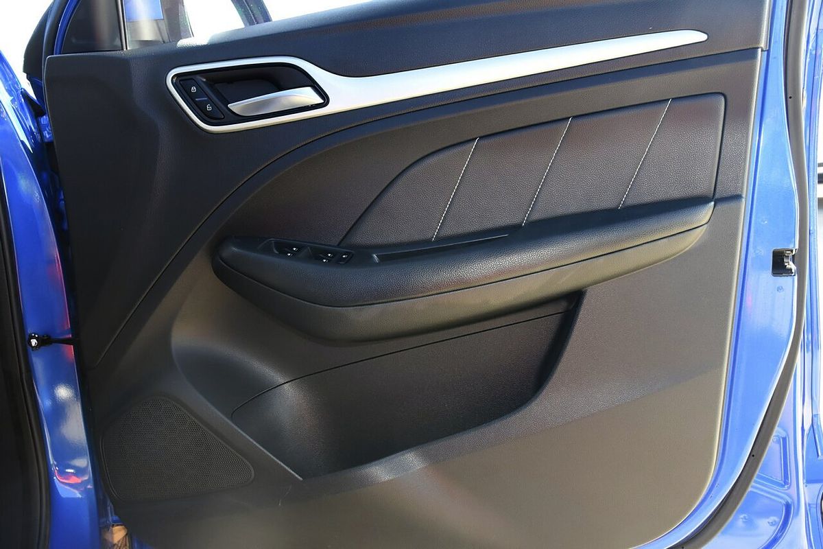2018 MG ZS Essence AZS1