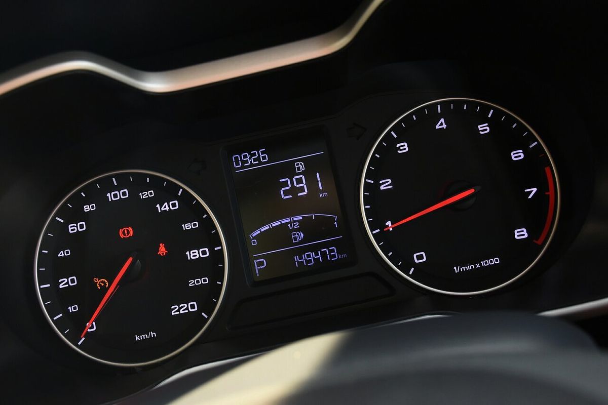 2018 MG ZS Essence AZS1