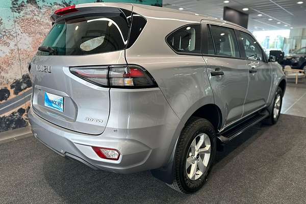 2024 Isuzu MU-X LS-M