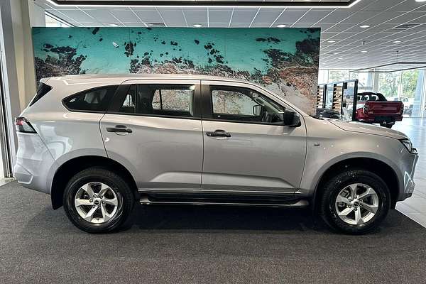 2024 Isuzu MU-X LS-M