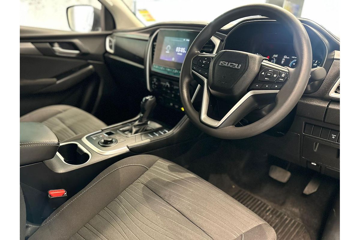 2024 Isuzu MU-X LS-M