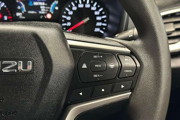 2024 Isuzu MU-X LS-M