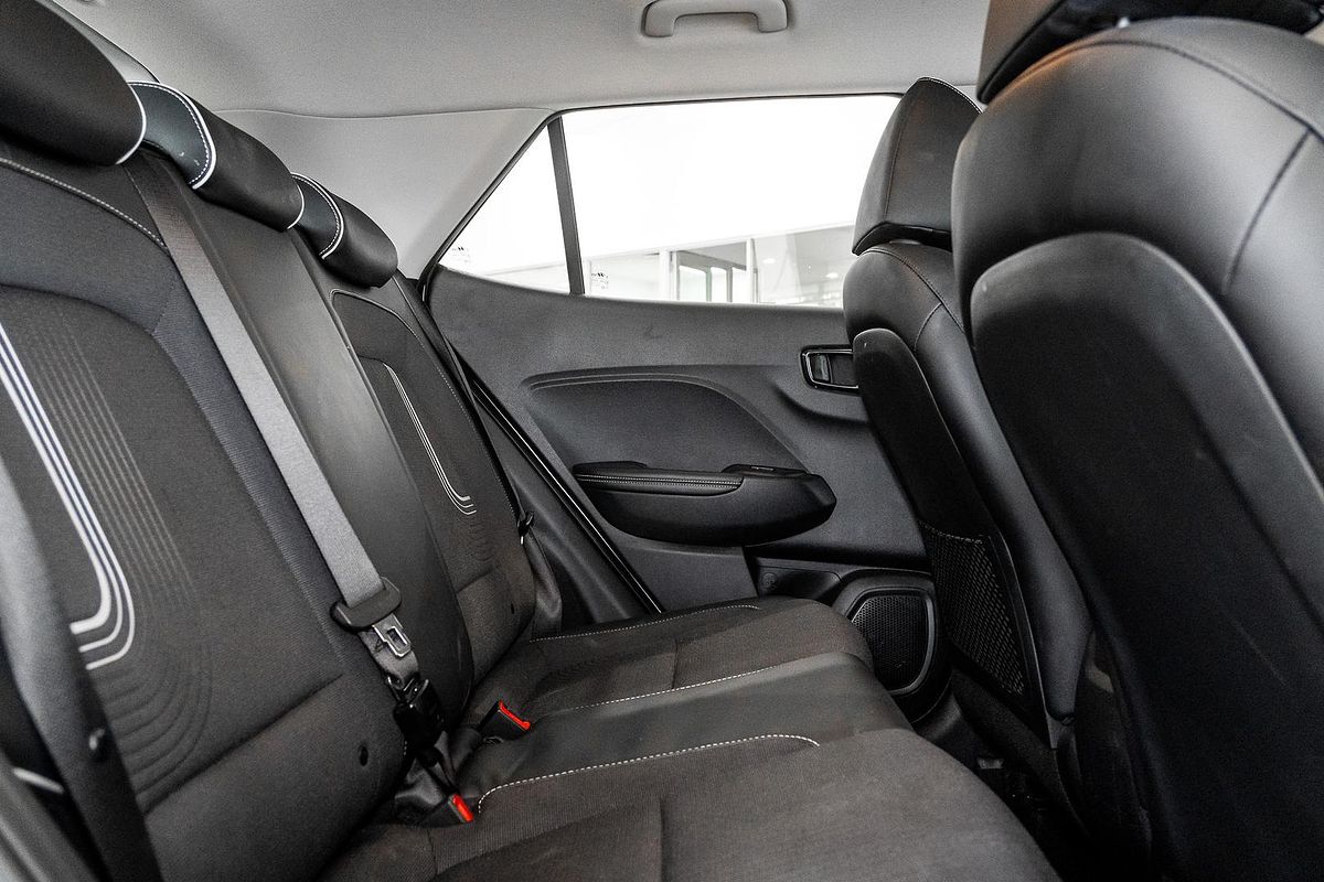 2024 Hyundai Venue Active QX.V5