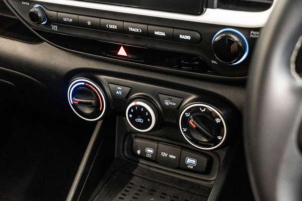 2024 Hyundai Venue Active QX.V5