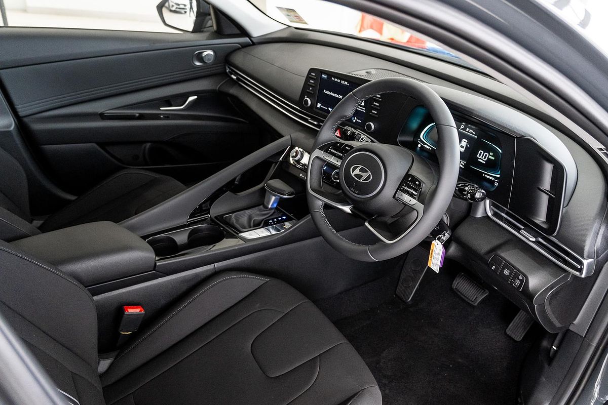 2025 Hyundai i30 Hybrid CN7.V2