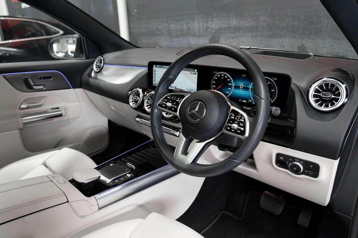 2022 Mercedes-Benz EQA EQA250 H243