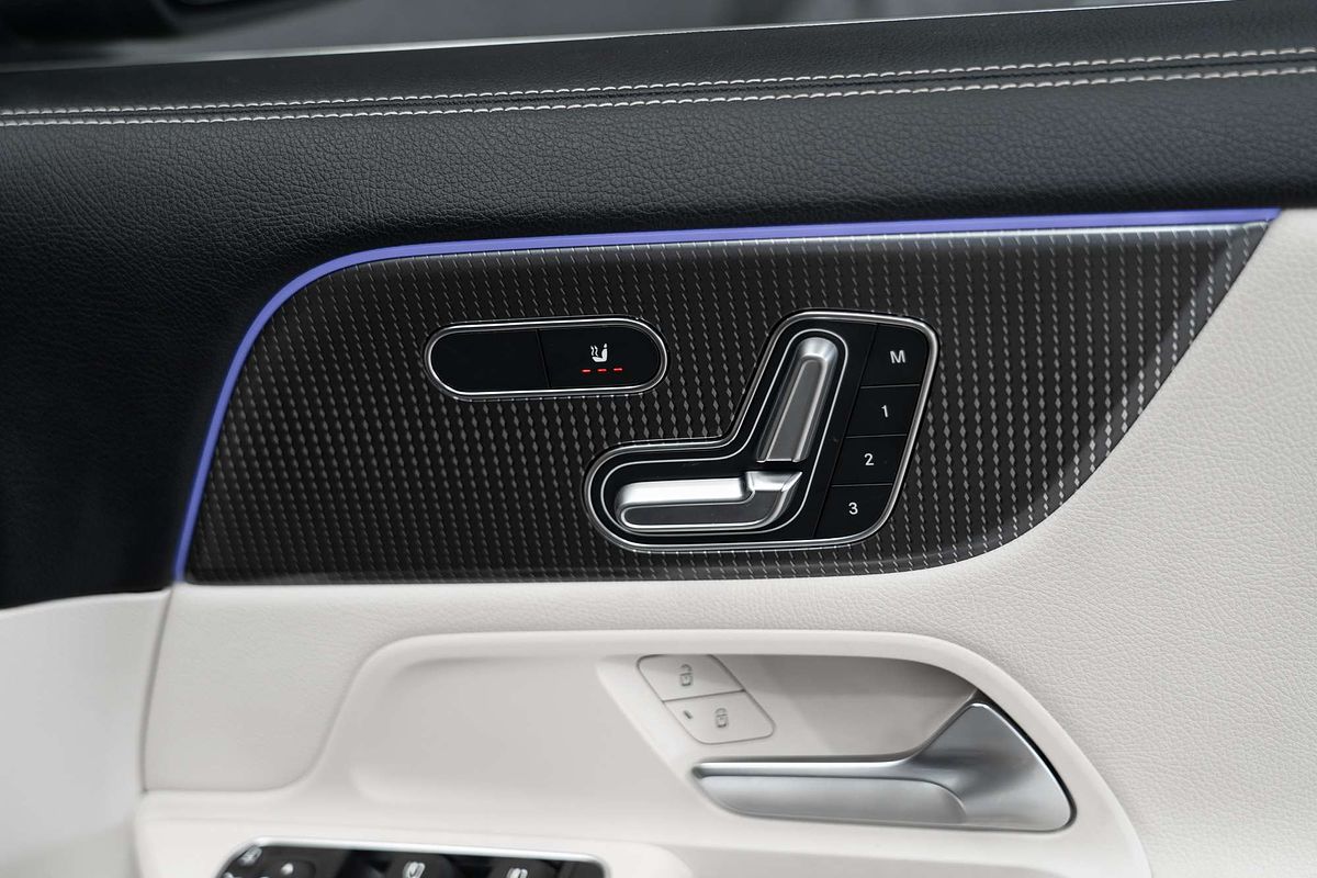 2022 Mercedes-Benz EQA EQA250 H243