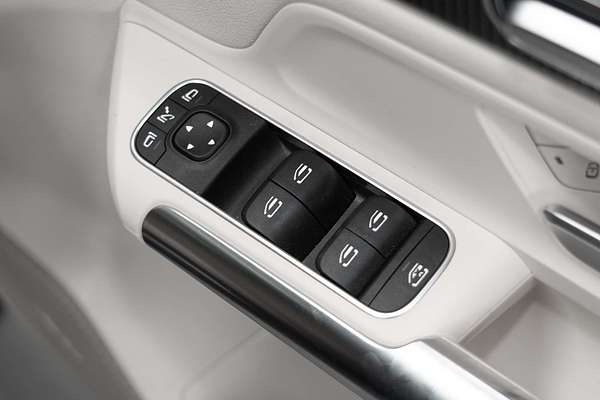 2022 Mercedes-Benz EQA EQA250 H243