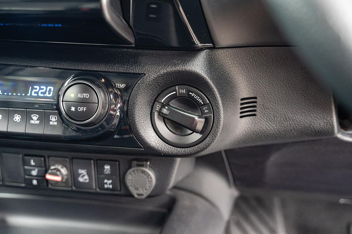 2022 Toyota Hilux Rogue GUN126R 4X4
