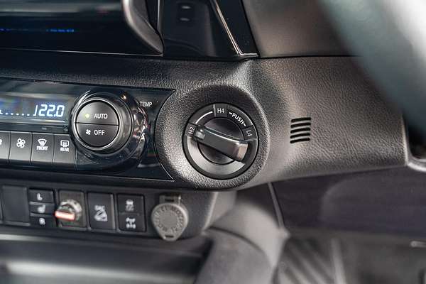 2022 Toyota Hilux Rogue GUN126R 4X4