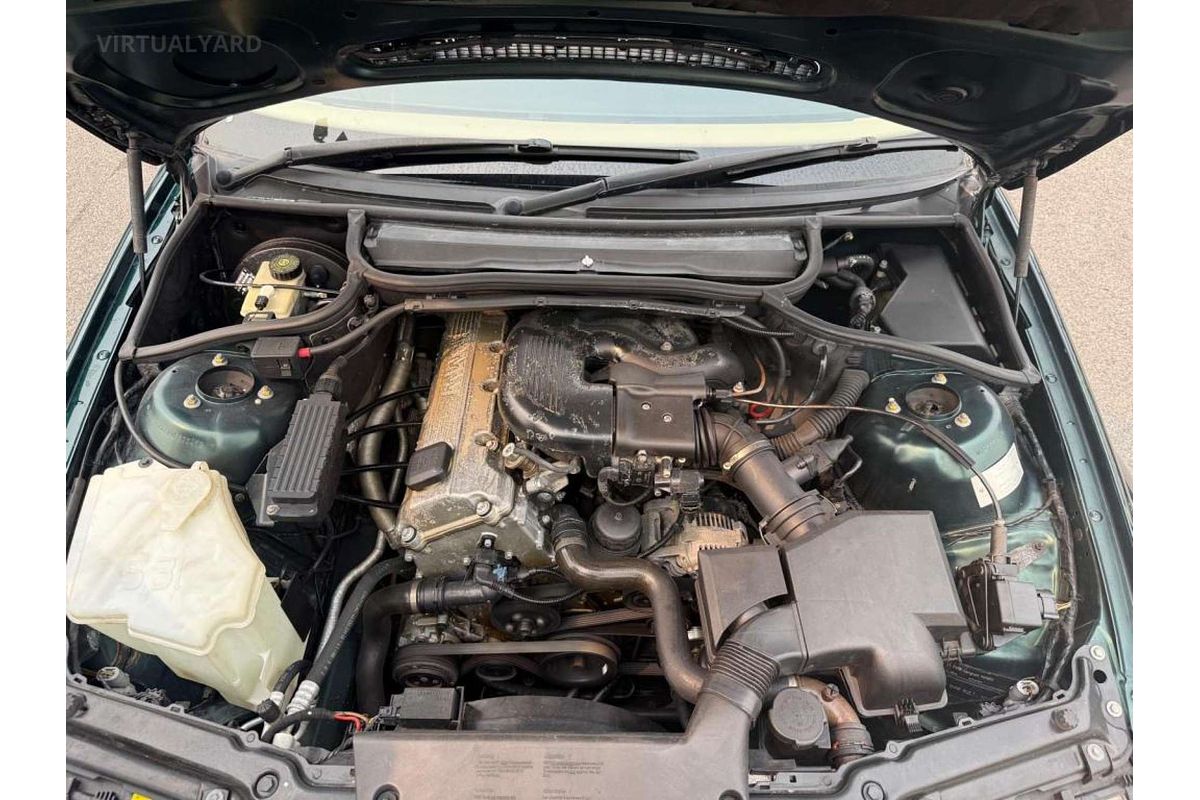 2000 BMW 3 Series 318i E46