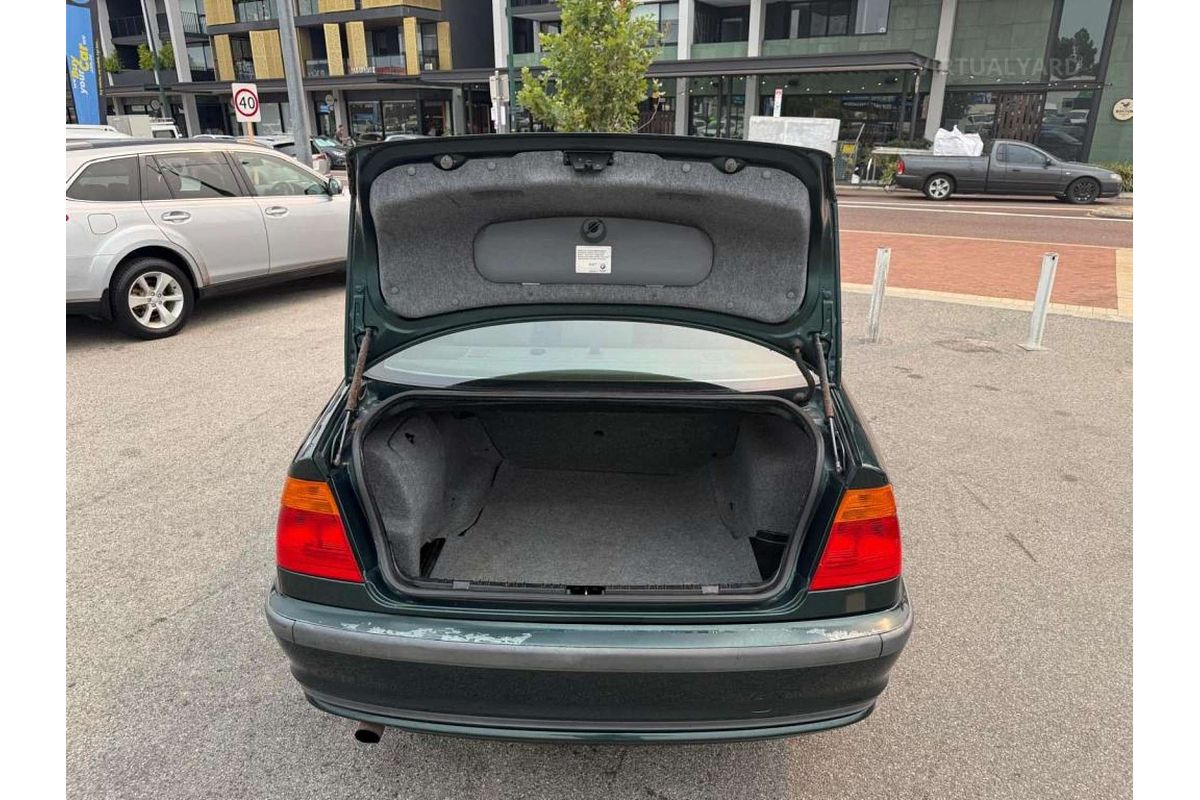 2000 BMW 3 Series 318i E46
