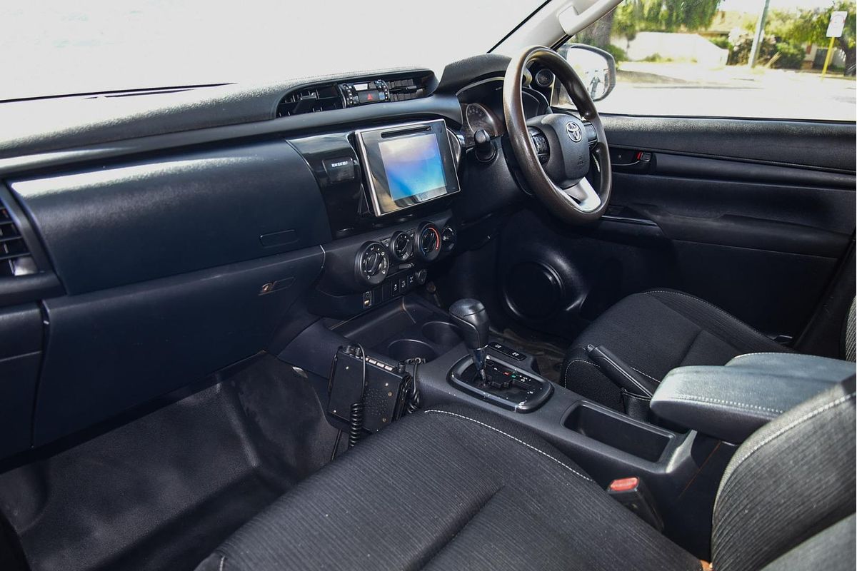 2019 Toyota Hilux SR GUN126R 4X4