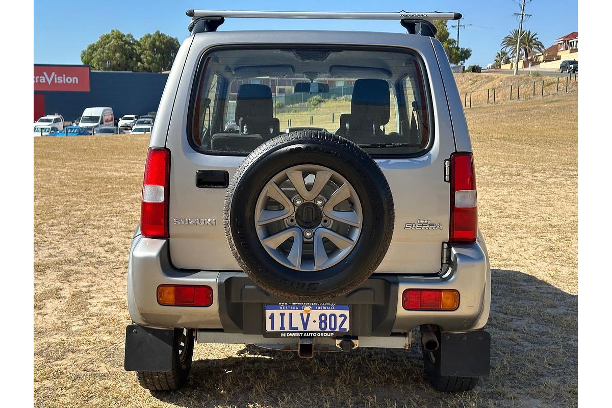 2015 Suzuki Jimny Sierra SN413 T6