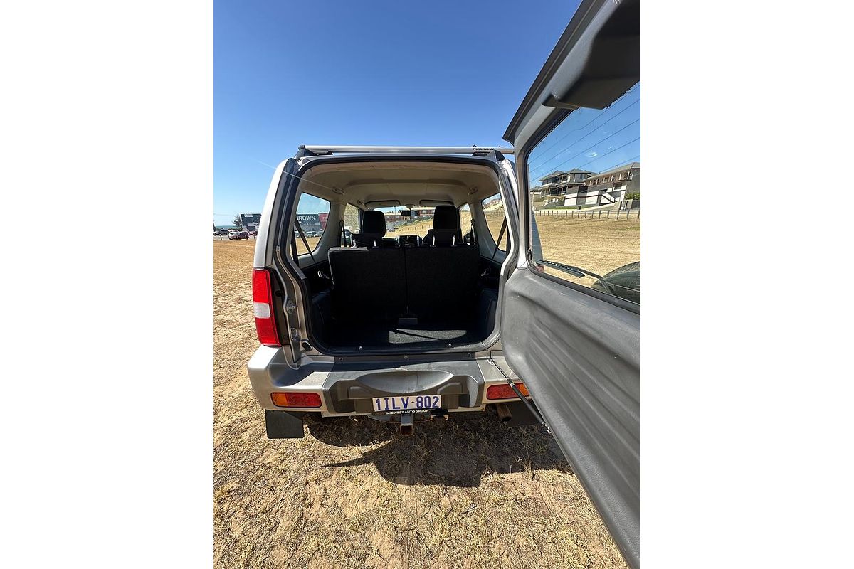 2015 Suzuki Jimny Sierra SN413 T6