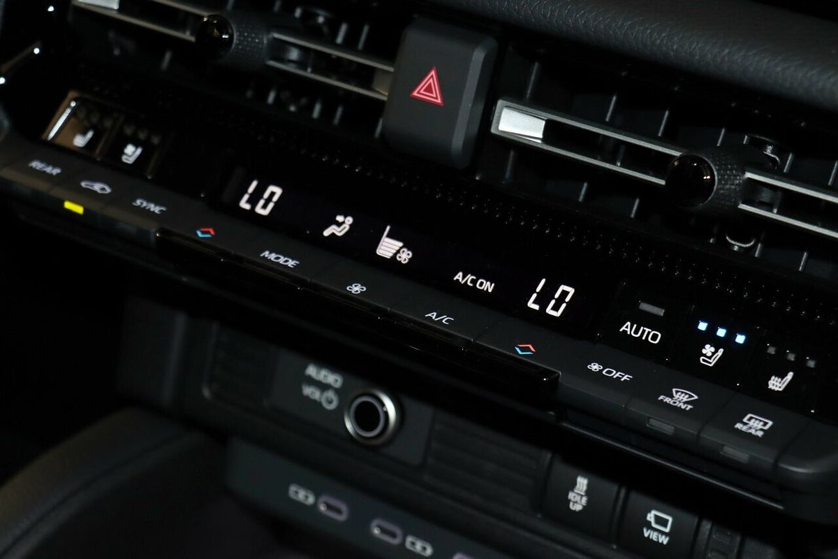 2024 Toyota Landcruiser Prado VX GDJ251R