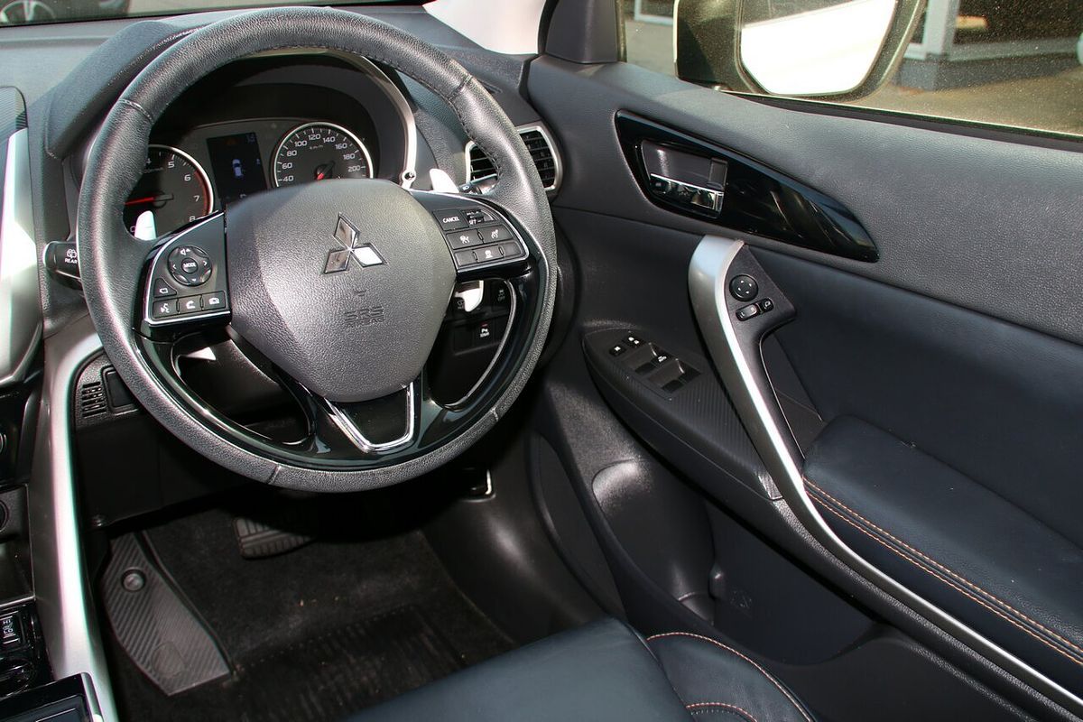 2018 Mitsubishi Eclipse Cross Exceed YA