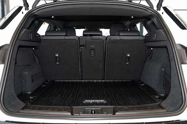 2022 Land Rover Range Rover Evoque P250 R-Dynamic SE L551