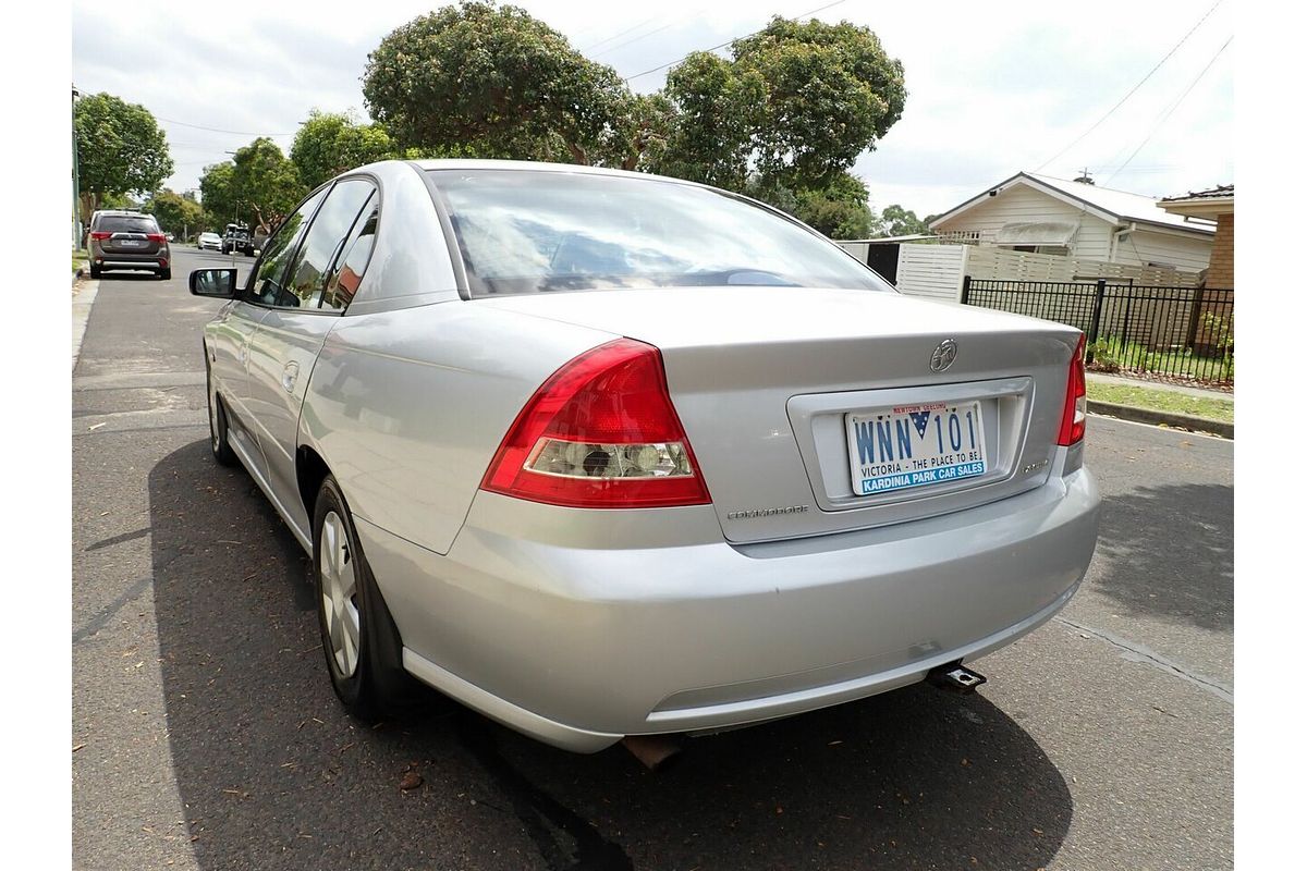 2005 Holden Commodore Executive VZ