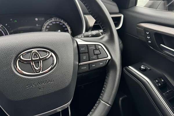 2022 Toyota Kluger Grande AXUH78R