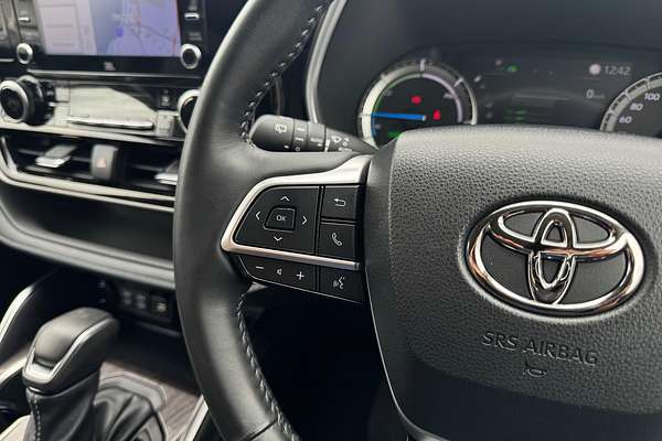 2022 Toyota Kluger Grande AXUH78R