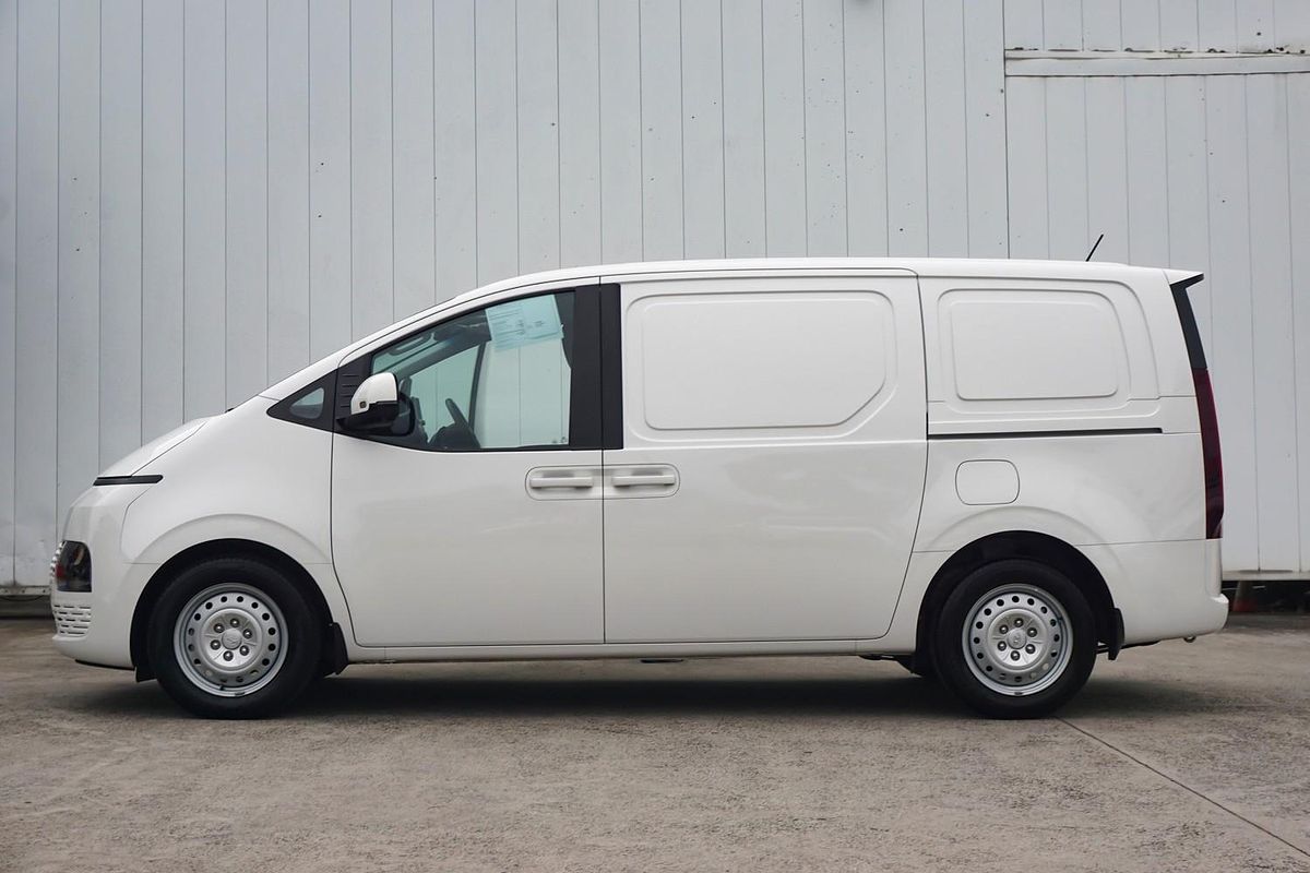 2022 Hyundai STARIA US4.V1