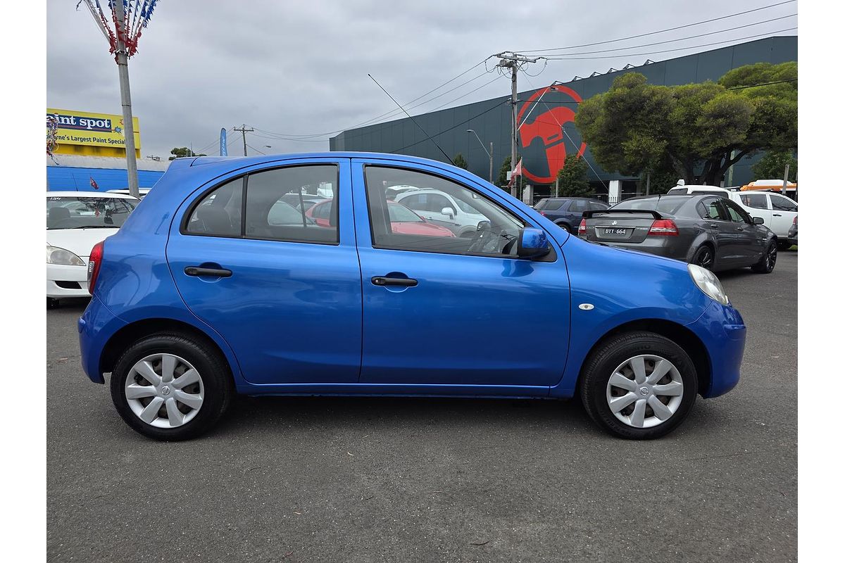 2011 Nissan Micra ST K13