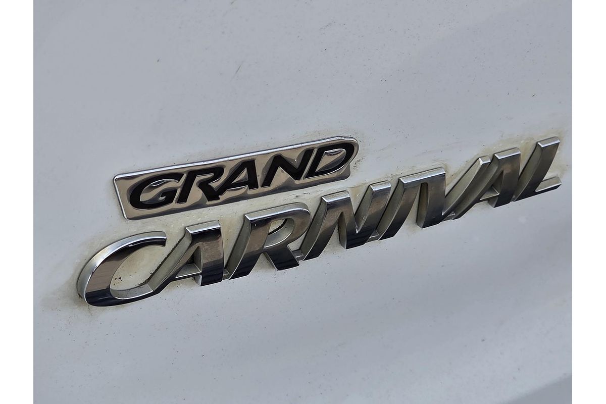 2014 Kia Grand Carnival S VQ
