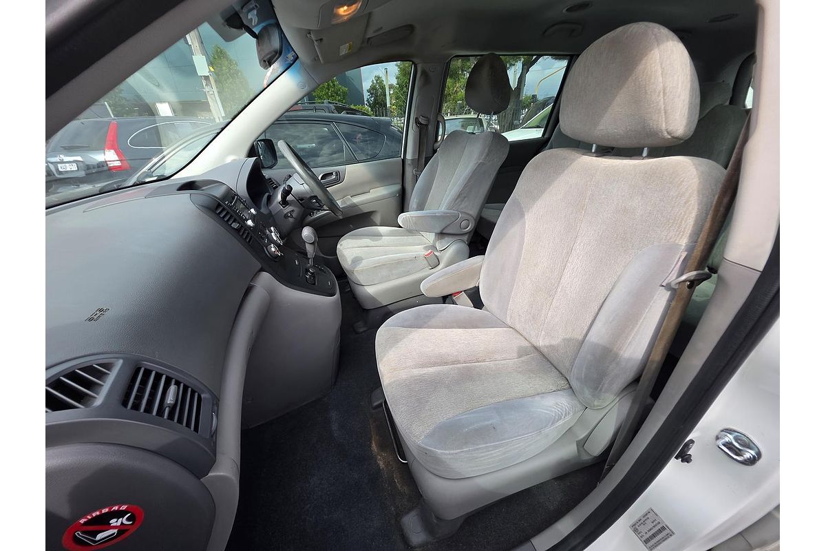 2014 Kia Grand Carnival S VQ