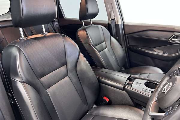 2023 Nissan X-TRAIL ST-L T33