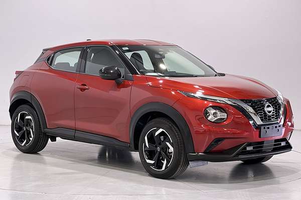 2023 Nissan JUKE ST F16