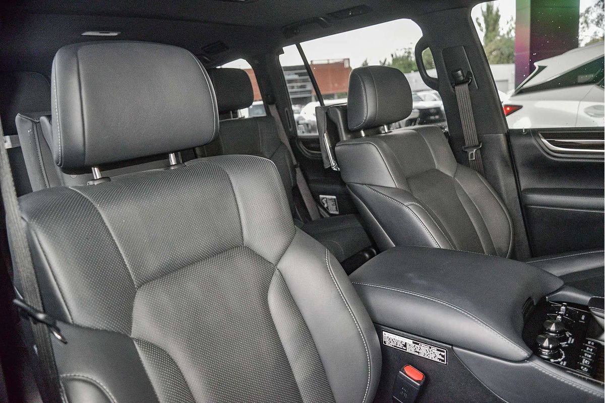 2019 Lexus LX LX570 S URJ201R