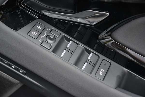 2024 Land Rover Range Rover Evoque P250 Dynamic SE L551