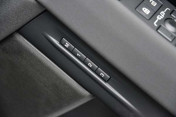 2024 Land Rover Range Rover Evoque P250 Dynamic SE L551