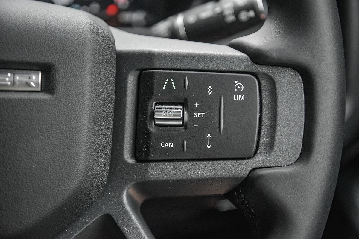 2024 Land Rover Defender 110 P400 X-Dynamic SE L663