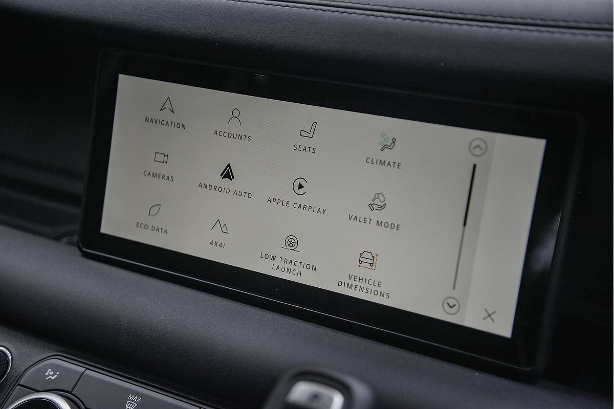 2024 Land Rover Defender 110 P400 X-Dynamic SE L663
