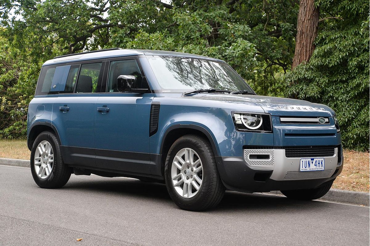 2024 Land Rover Defender 110 P300 S L663