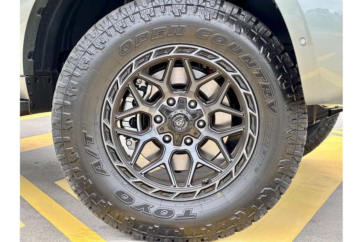 2024 GWM Cannon Alpha Ultra Hybrid P05 4X4