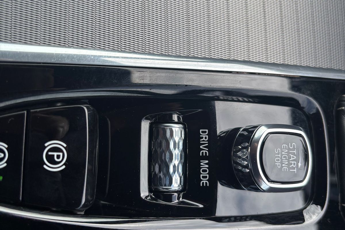 2018 Volvo XC60 D5 R-Design