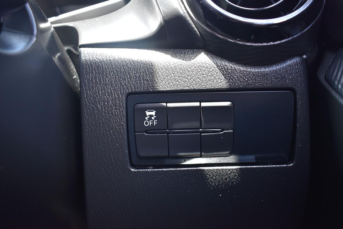2016 Mazda 2 Neo DJ Series