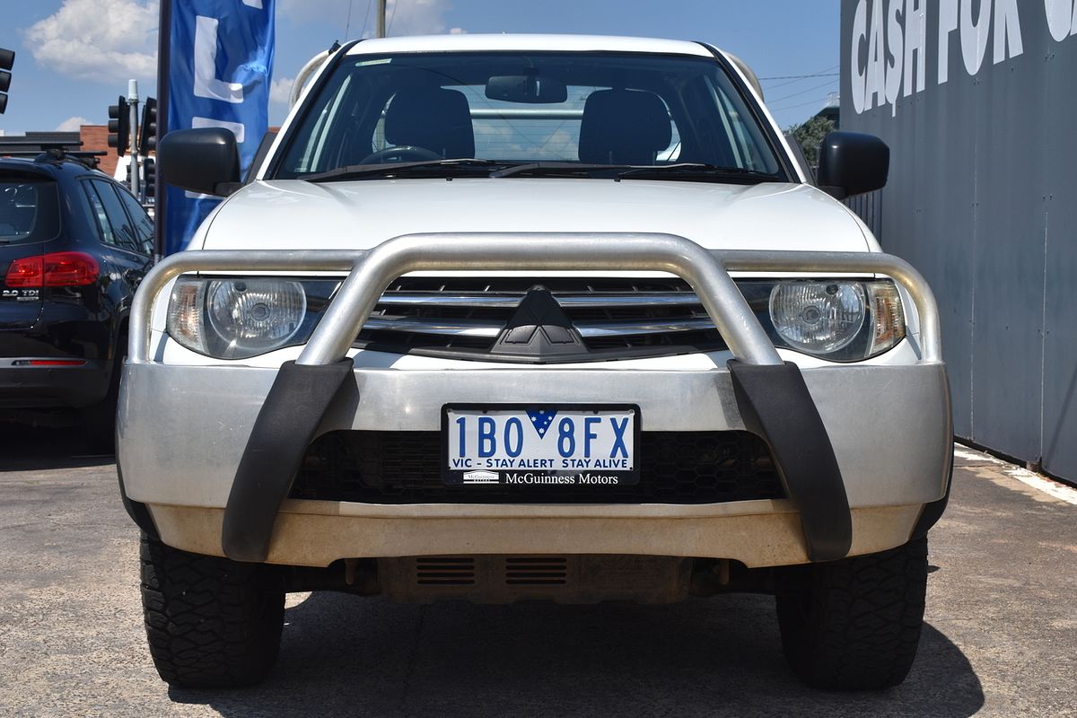 2014 Mitsubishi Triton GLX MN 4X4