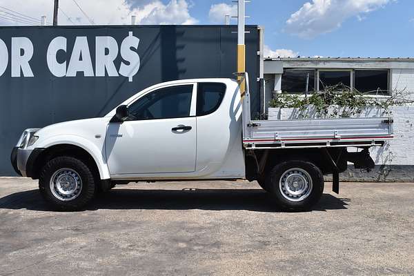 2014 Mitsubishi Triton GLX MN 4X4