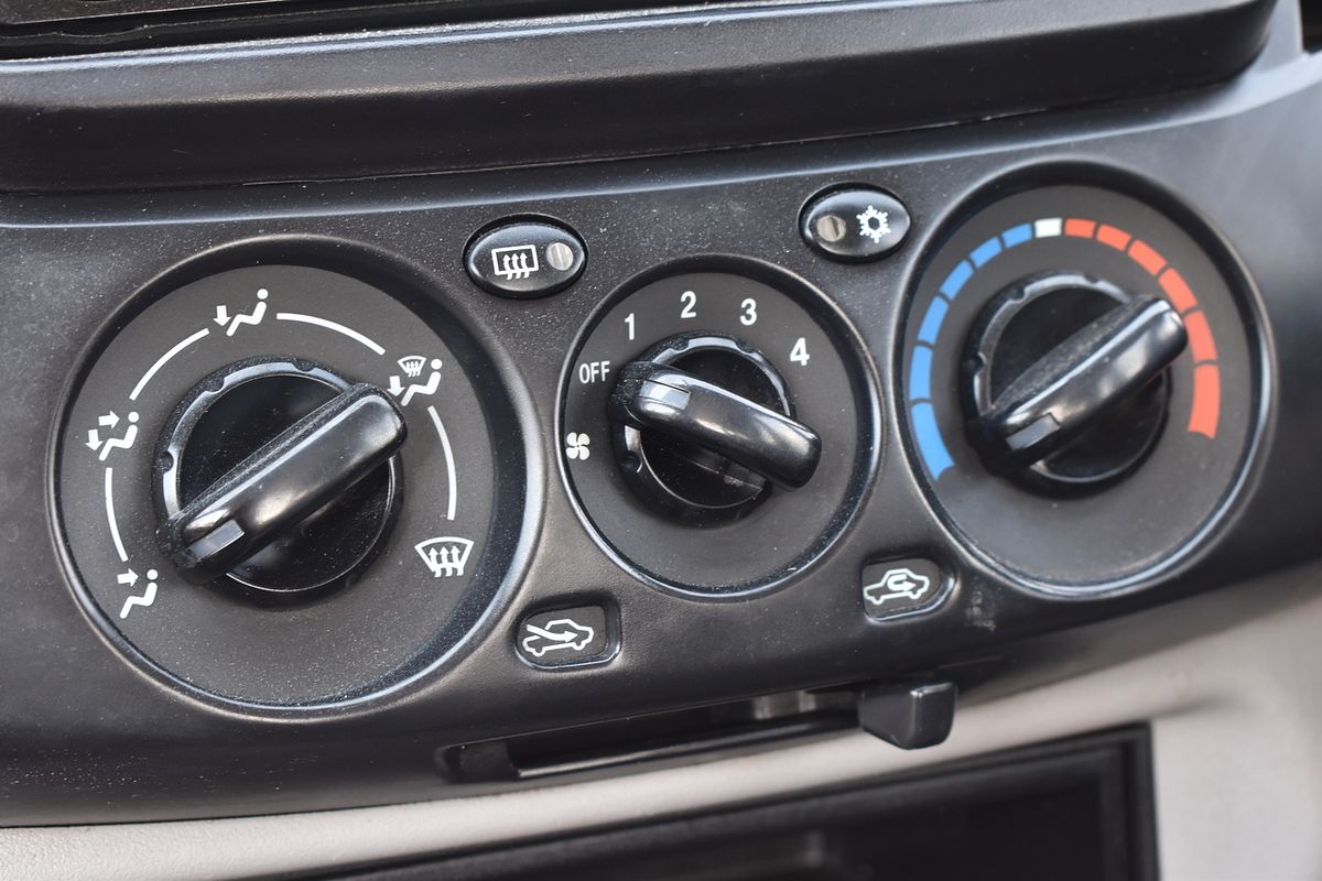 2014 Mitsubishi Triton GLX MN 4X4