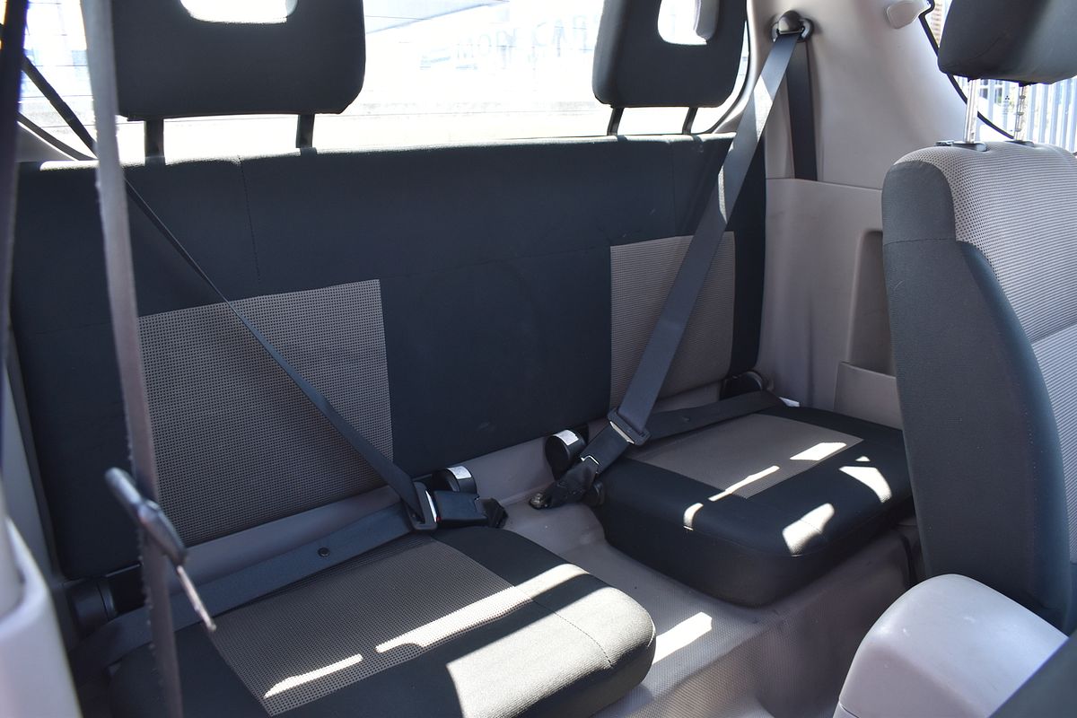 2014 Mitsubishi Triton GLX MN 4X4
